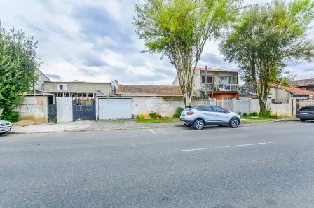 Casa com 2 Quartos à venda, 132m² no Lindóia, Curitiba