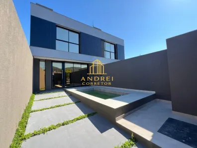 Sobrado com 3 Quartos à venda, 240m² no Centro, Balneário Camboriú