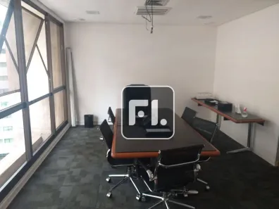 Sala Comercial para alugar, 250m² no Vila Olímpia, São Paulo