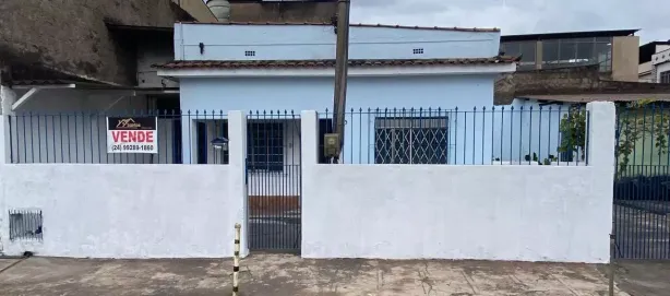Casa com 2 Quartos à venda, 230m² no Retiro, Volta Redonda