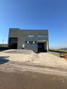 Galpão/Depósito/Armazém para alugar, 640m² no Loteamento Industrial 9 de Julho, Americana