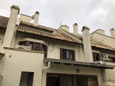 Casa de Condomínio com 4 Quartos à venda, 241m² no Vila Assunção, Porto Alegre