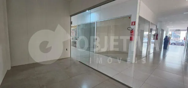 Ponto Comercial para alugar, 11m² no Centro, Uberlândia