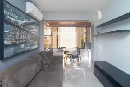 Apartamento com 2 Quartos à venda, 60m² no São João, Porto Alegre