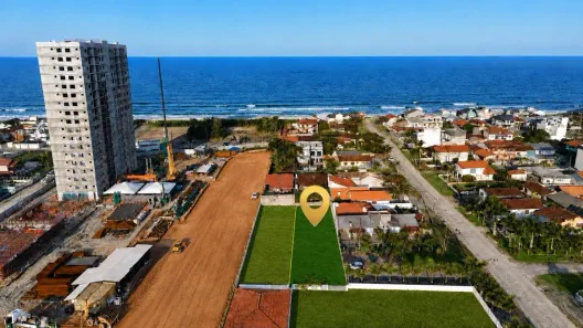 Lote/Terreno à venda, 360m² no Barra do Saí, Itapoá