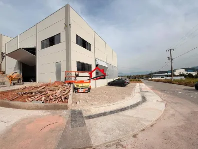 Galpão/Depósito/Armazém para alugar, 490m² no Sertão do Maruim, São José