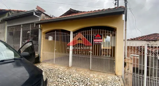 Casa com 3 Quartos à venda, 200m² no Centro, Paraisópolis
