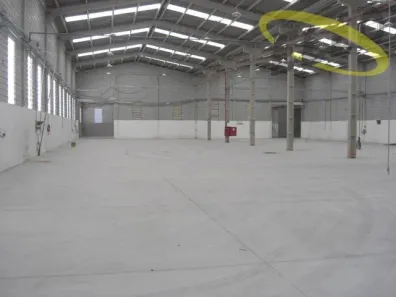 Galpão/Depósito/Armazém para venda ou aluguel, 2822m² no Jardim da Glória, Cotia
