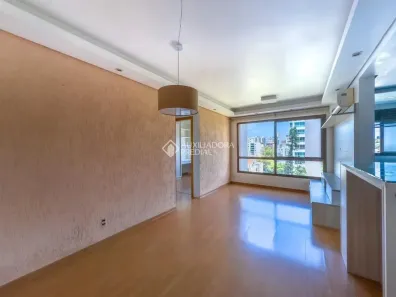 Apartamento com 2 Quartos à venda, 65m² no Passo da Areia, Porto Alegre