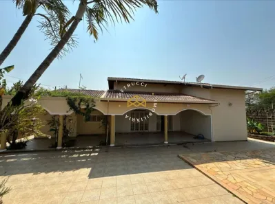 Fazenda/Sítio com 3 Quartos à venda, 314m² no Colinas de Indaiatuba II, Indaiatuba