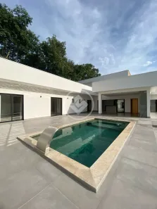 Casa de Condomínio com 4 Quartos à venda, 270m² no Residencial Villa Verde, Senador Canedo