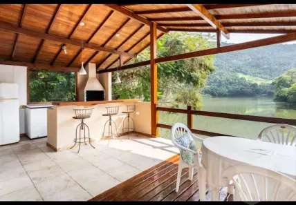 Casa com 3 Quartos à venda, 500m² no , Areal