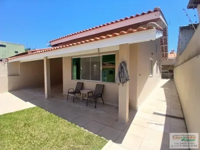 Casa com 3 Quartos à venda, 144m² no Balneário Josedy, Peruíbe