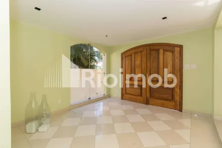 Casa de Condomínio com 5 Quartos à venda, 900m² no Barra da Tijuca, Rio de Janeiro