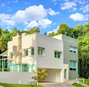 Casa com 5 Quartos para alugar, 400m² no Campo Comprido, Curitiba