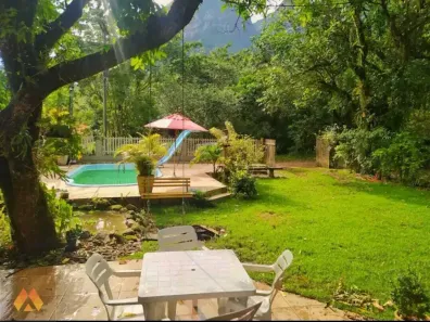 Fazenda/Sítio com 3 Quartos à venda, 1362m² no Glicério, Macaé