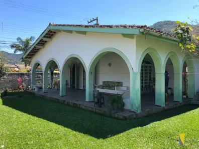 Casa com 3 Quartos à venda, 178m² no Perequê Mirim, Ubatuba