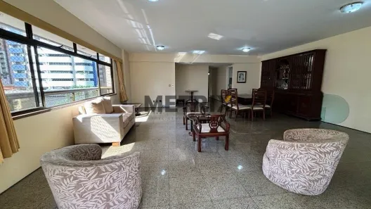 Apartamento com 3 Quartos à venda, 220m² no Meireles, Fortaleza
