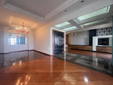 Apartamento com 5 Quartos para alugar, 269m² no Zona 01, Maringá