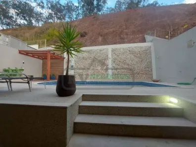 Casa com 4 Quartos à venda, 400m² no Quintas das Avenidas, Juiz de Fora