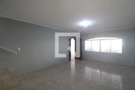 Casa com 3 Quartos à venda, 194m² no Jardim Cliper, São Paulo