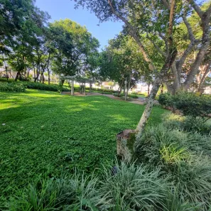 Casa de Condomínio com 4 Quartos à venda, 435m² no Jardim das Palmeiras, Uberlândia