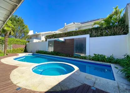 Casa com 5 Quartos à venda, 380m² no Jurerê Internacional, Florianópolis