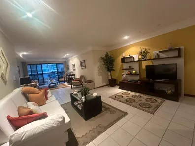 Apartamento com 4 Quartos à venda, 240m² no Praia da Costa, Vila Velha
