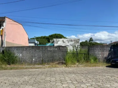 Lote/Terreno à venda, 750m² no Centro, Peruíbe