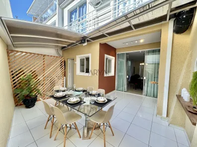 Sobrado com 4 Quartos à venda, 167m² no Pilarzinho, Curitiba