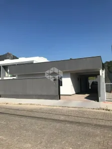 Casa com 3 Quartos à venda, 100m² no Sertão do Maruim, São José