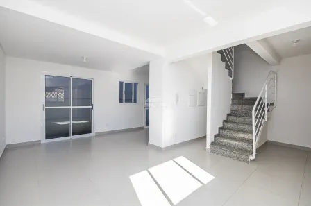 Casa de Condomínio com 3 Quartos à venda, 85m² no Santa Cândida, Curitiba