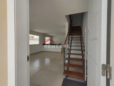 Casa com 3 Quartos à venda, 140m² no Piratininga, Niterói