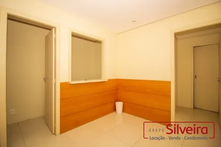 Sala Comercial à venda, 44m² no Floresta, Porto Alegre