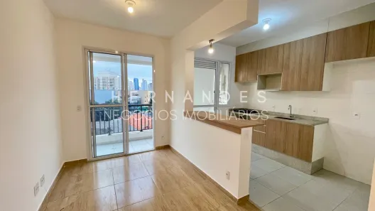 Apartamento com 2 Quartos para alugar, 48m² no Jardim Tupanci, Barueri