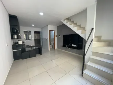 Casa de Condomínio com 2 Quartos à venda, 75m² no Parque Xangri-Lá, Contagem
