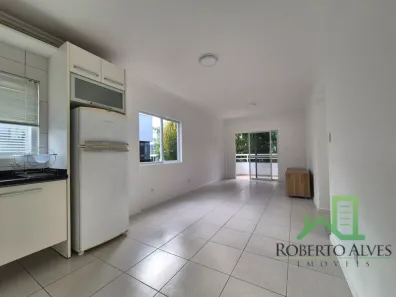 Apartamento com 2 Quartos para alugar, 73m² no Jurerê, Florianópolis