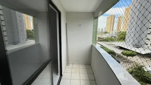 Apartamento com 3 Quartos para alugar, 105m² no Candelária, Natal