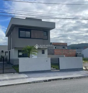 Sobrado com 3 Quartos à venda, 95m² no Bela Vista, Palhoça
