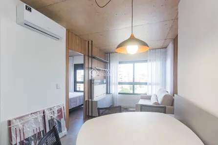 Apartamento com 1 Quarto para alugar, 45m² no Petrópolis, Porto Alegre