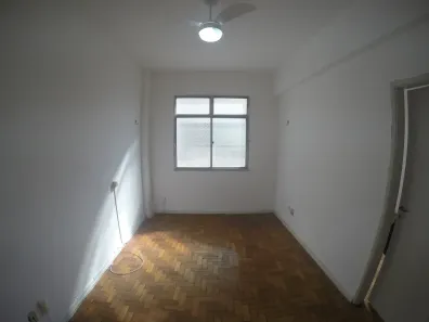 Apartamento com 1 Quarto para alugar, 33m² no Catete, Rio de Janeiro