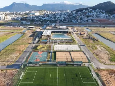 Lote/Terreno à venda, 300m² no Pedra Branca, Palhoça