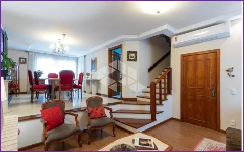 Casa de Condomínio com 3 Quartos à venda, 225m² no Jardim Isabel, Porto Alegre