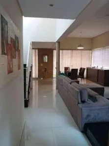 Casa de Condomínio com 4 Quartos à venda, 300m² no Jardim Califórnia, Jacareí