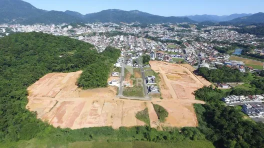 Lote/Terreno à venda, 345m² no Amizade, Jaraguá do Sul