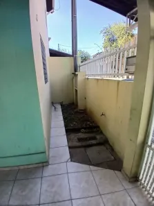 Sobrado com 2 Quartos para alugar, 150m² no Parque Santo Antônio, Jacareí