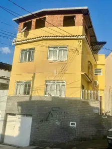 Casa com 2 Quartos à venda, 200m² no São Mateus, Juiz de Fora