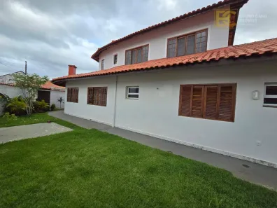 Sobrado com 5 Quartos à venda, 255m² no Cidade Nova Peruíbe, Peruíbe