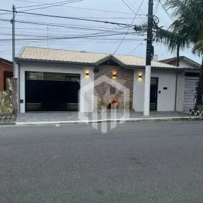 Casa com 3 Quartos à venda, 186m² no Maracanã, Praia Grande