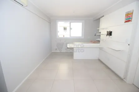 Apartamento com 2 Quartos para alugar, 61m² no Centro, Pelotas